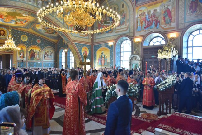 Настоятель собора принял участие в Патриарших богослужениях в Оренбурге.
