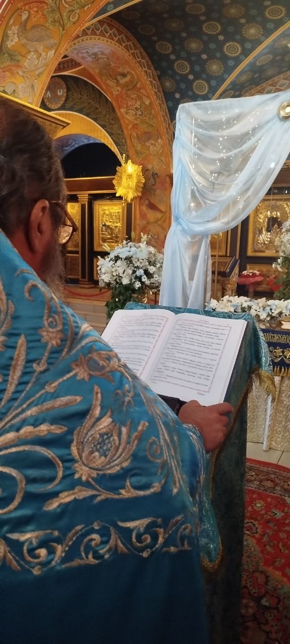 Чин погребения Пресвятой Богородицы.